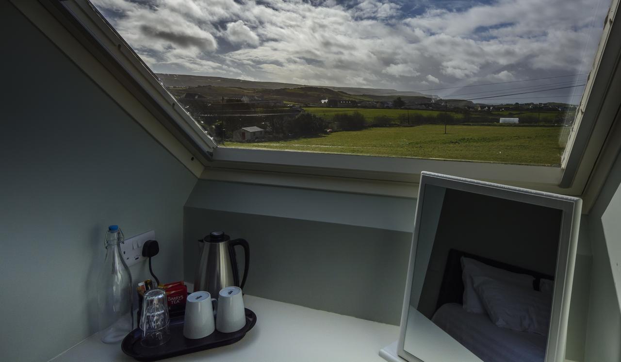 The Pipers Rest Hotell Doolin Eksteriør bilde