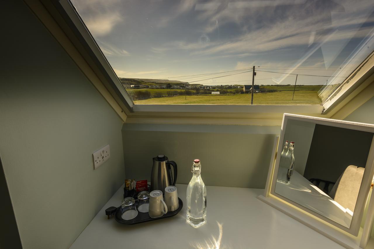 The Pipers Rest Hotell Doolin Eksteriør bilde